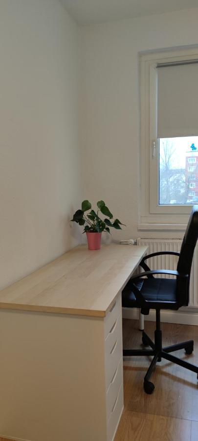 Komfortables Und Sauberes Zimmer Λειψία Εξωτερικό φωτογραφία