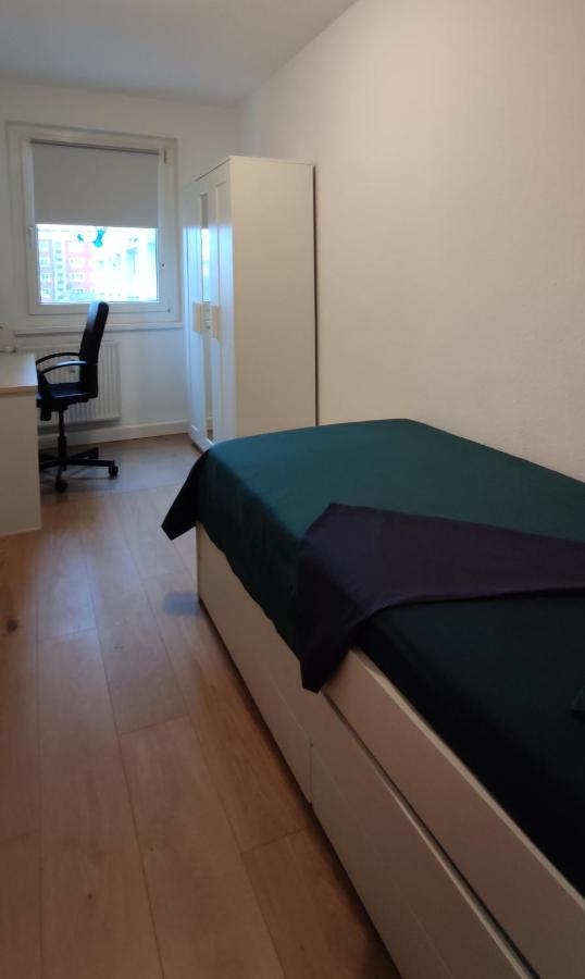 Komfortables Und Sauberes Zimmer Λειψία Εξωτερικό φωτογραφία