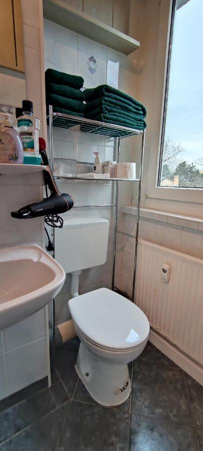 Komfortables Und Sauberes Zimmer Λειψία Εξωτερικό φωτογραφία